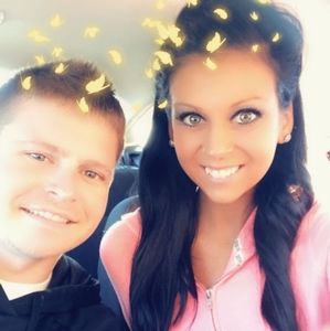 Meet your Posher, Kristen.